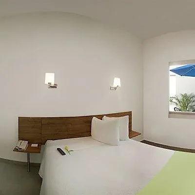 Hotel One Playa del Carmen