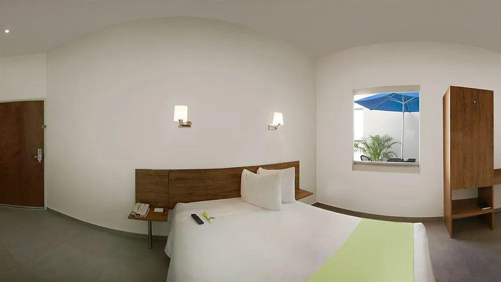 Hotel One Playa del Carmen